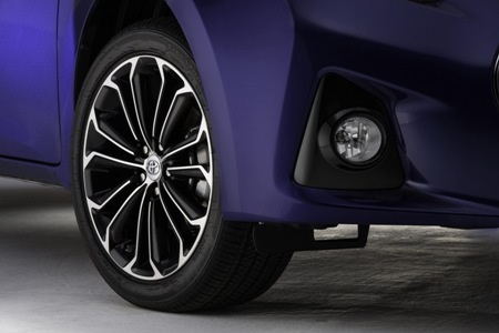 Hình ảnh chính thức đầu tiên của Corolla thế hệ mới - 2 Hình ảnh chính thức đầu tiên của Corolla thế hệ mới